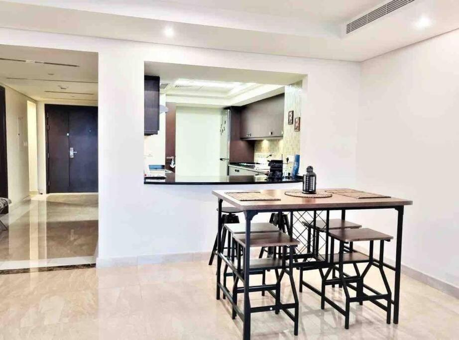 Modern And Spacious 1 Bedroom Near Downtown Wtc And Metro Dubai Exterior foto