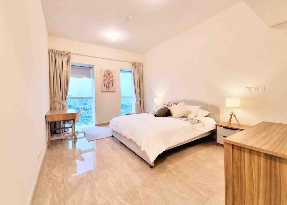 Modern And Spacious 1 Bedroom Near Downtown Wtc And Metro Dubai Exterior foto