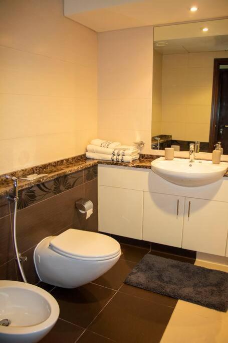 Modern And Spacious 1 Bedroom Near Downtown Wtc And Metro Dubai Exterior foto