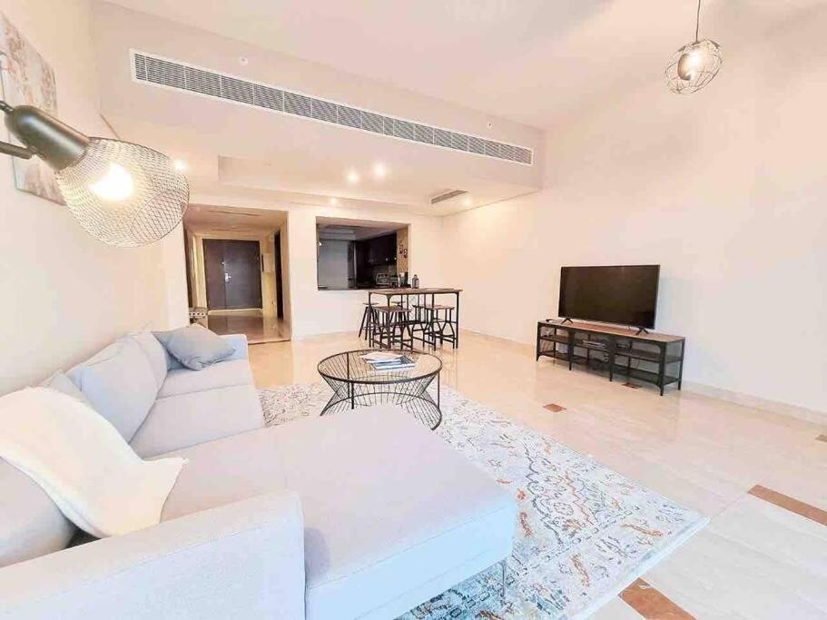 Modern And Spacious 1 Bedroom Near Downtown Wtc And Metro Dubai Exterior foto